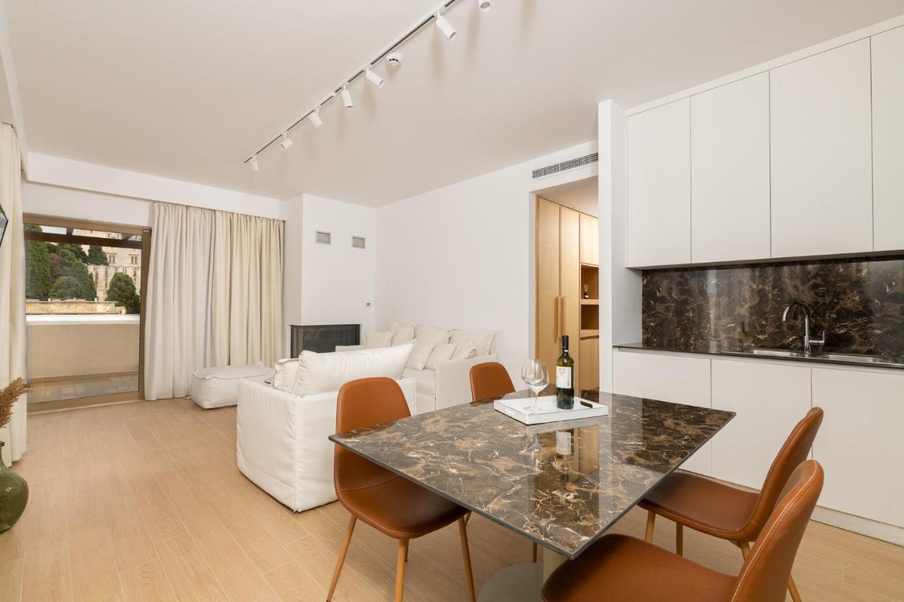 The 12Th City Hotel Rhodes City エクステリア 写真