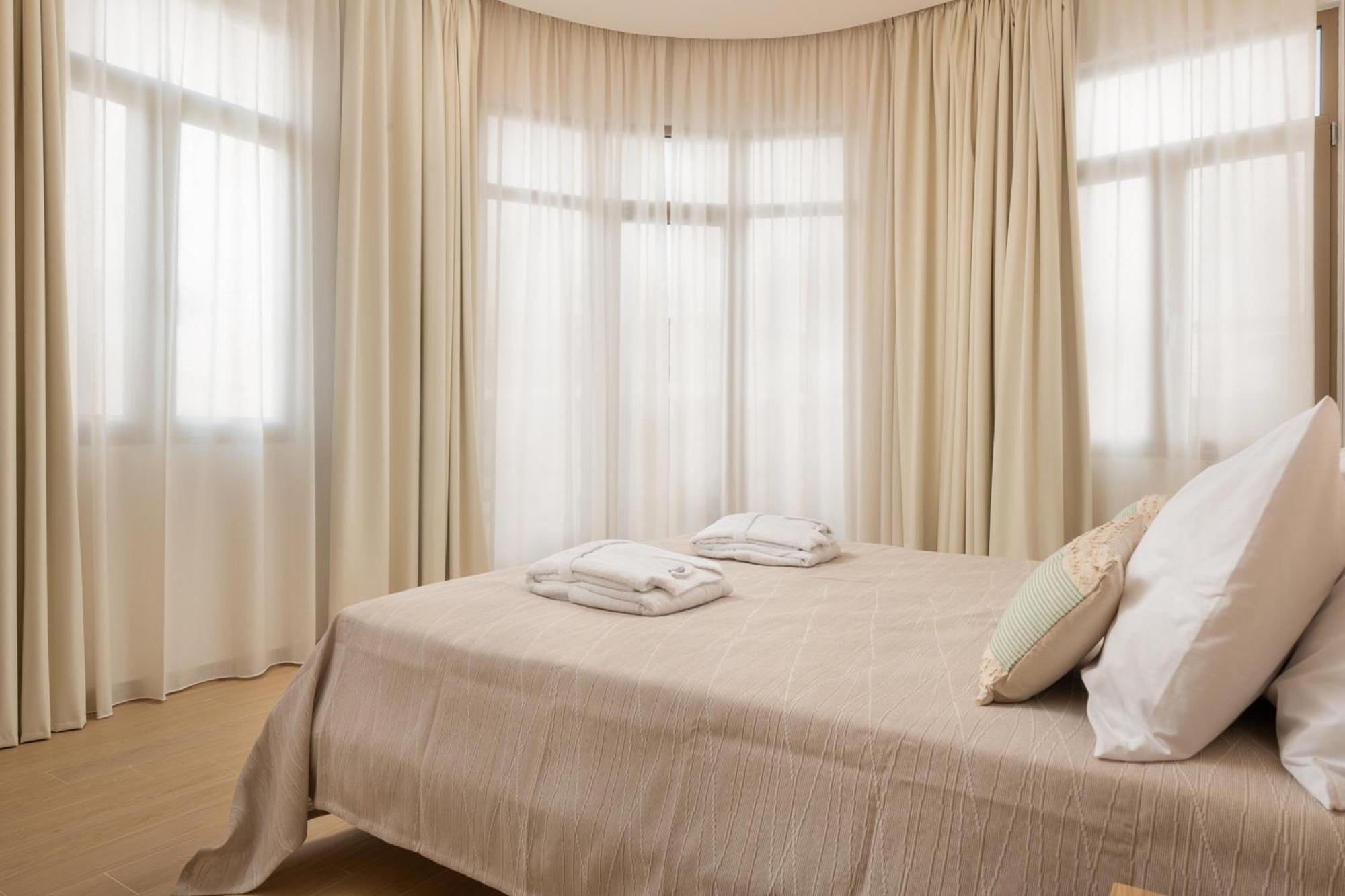 The 12Th City Hotel Rhodes City エクステリア 写真