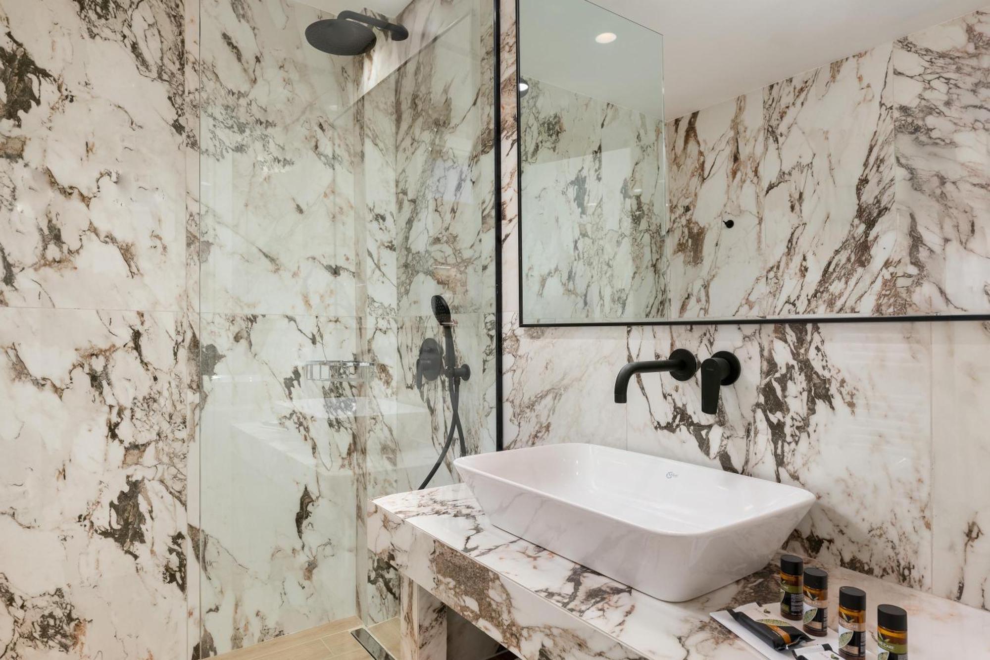 The 12Th City Hotel Rhodes City エクステリア 写真